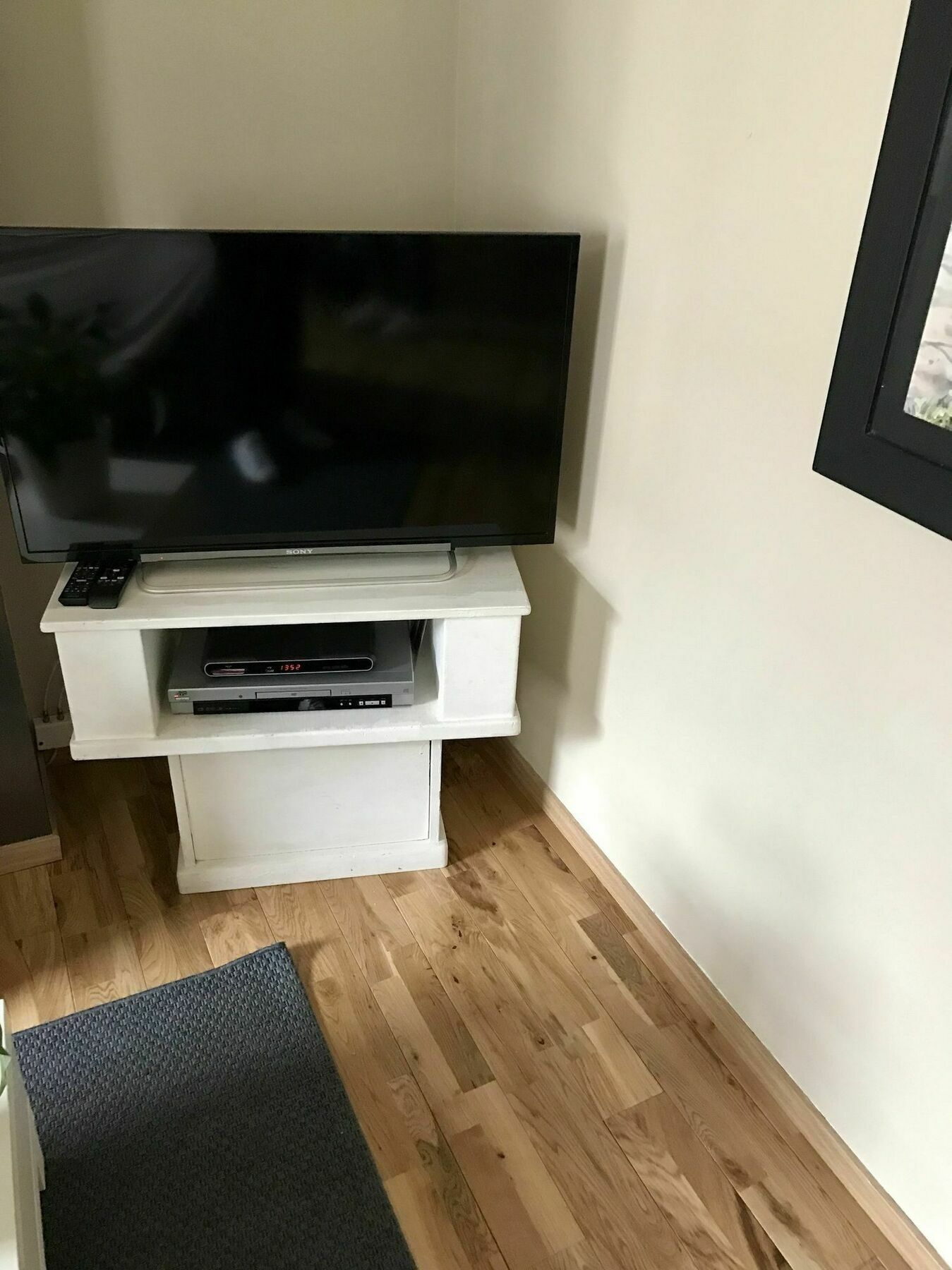 Bright And Modern With One Bedroom In The Center Of Bru